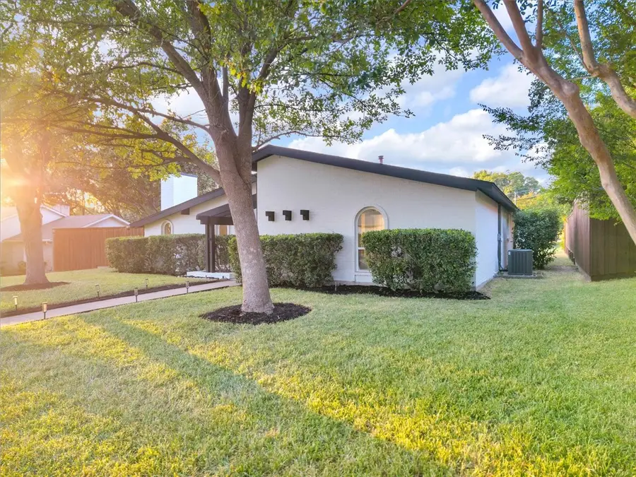 6631 Hunters Ridge Drive, Dallas, TX 75248 - #3
