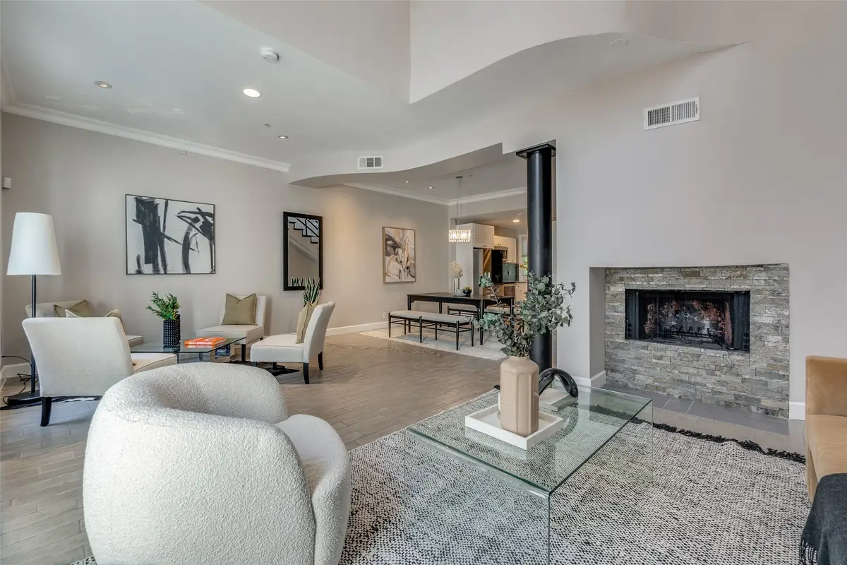 4040 Avondale Avenue #402, Dallas, TX 75219 - #1