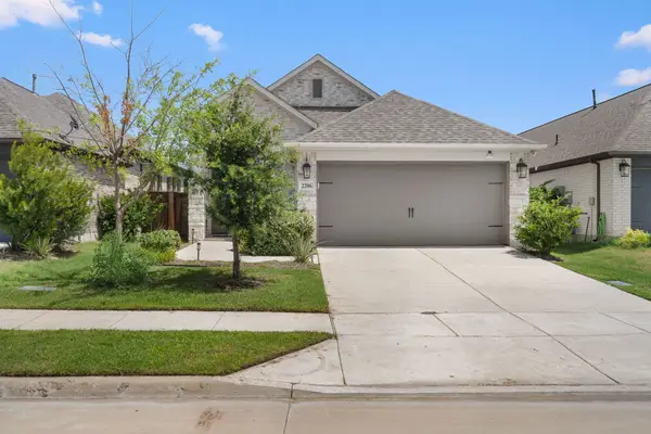 2206 Rothbury Drive, Forney, TX 75126