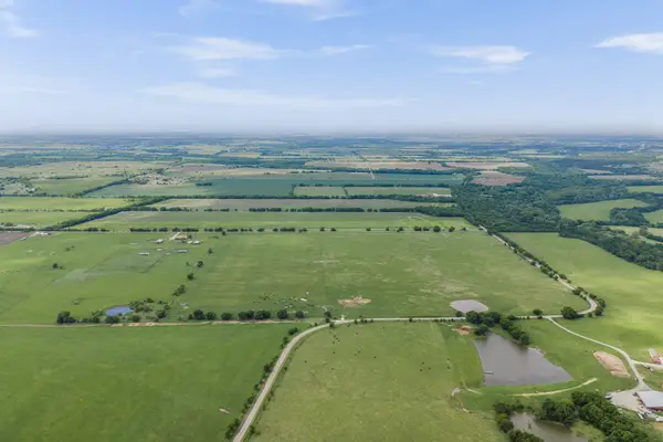 7811 (Lot 10, Blk 1) County Road 1106, Rio Vista, TX 76093