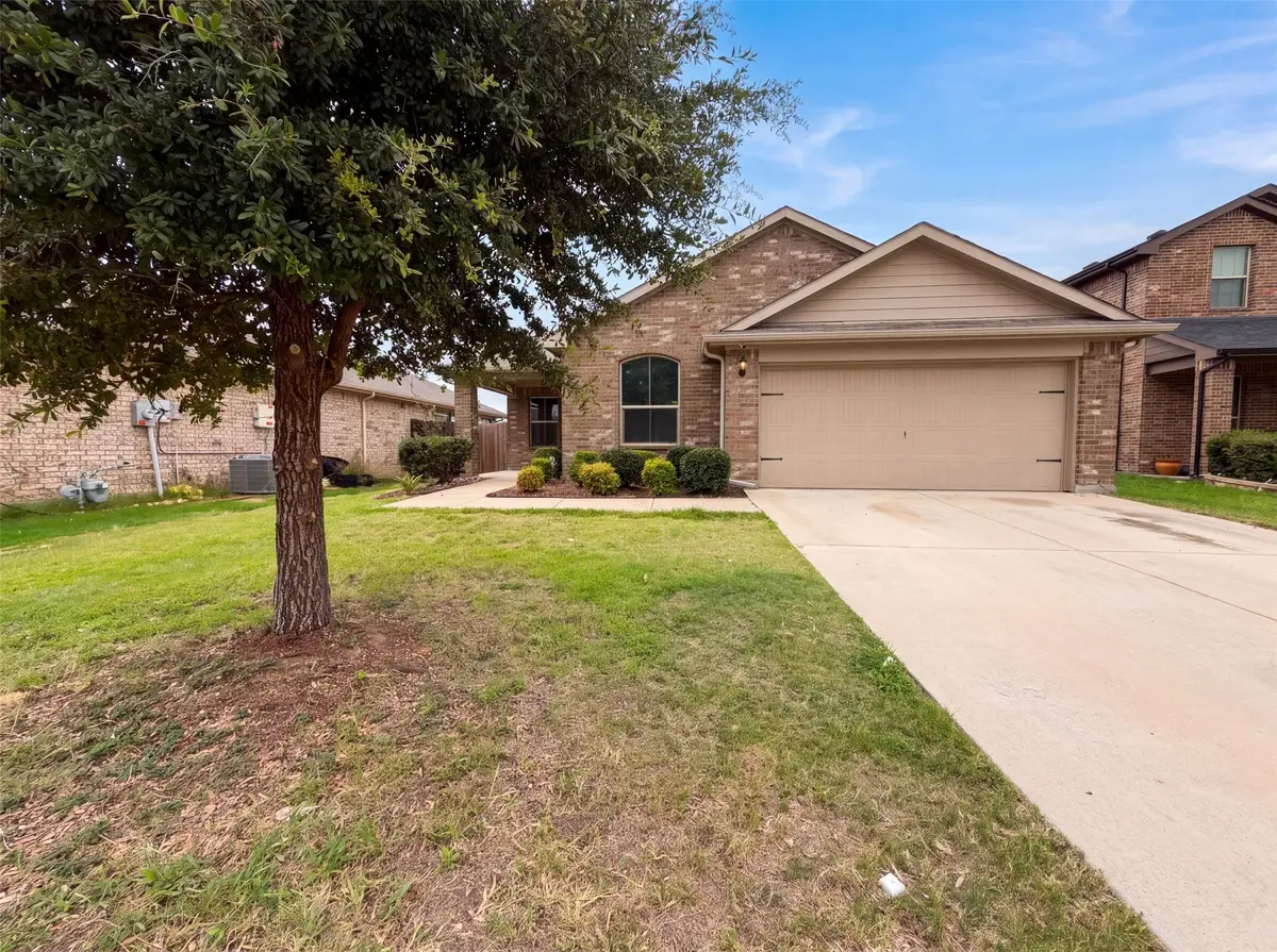 748 Wylie Street, Crowley, TX 76036 - #1