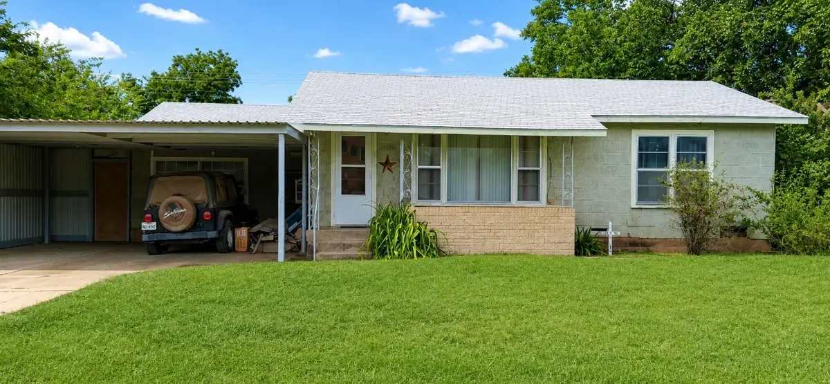 1008 W Elm Street, Olney, TX 76374 - #1
