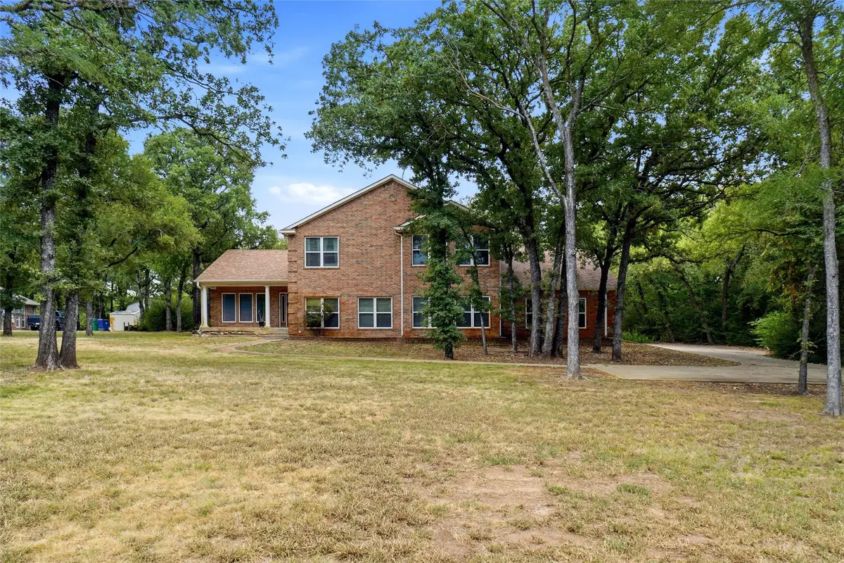 950 E Oak Shores Drive, Cross Roads, TX 76227 - #1