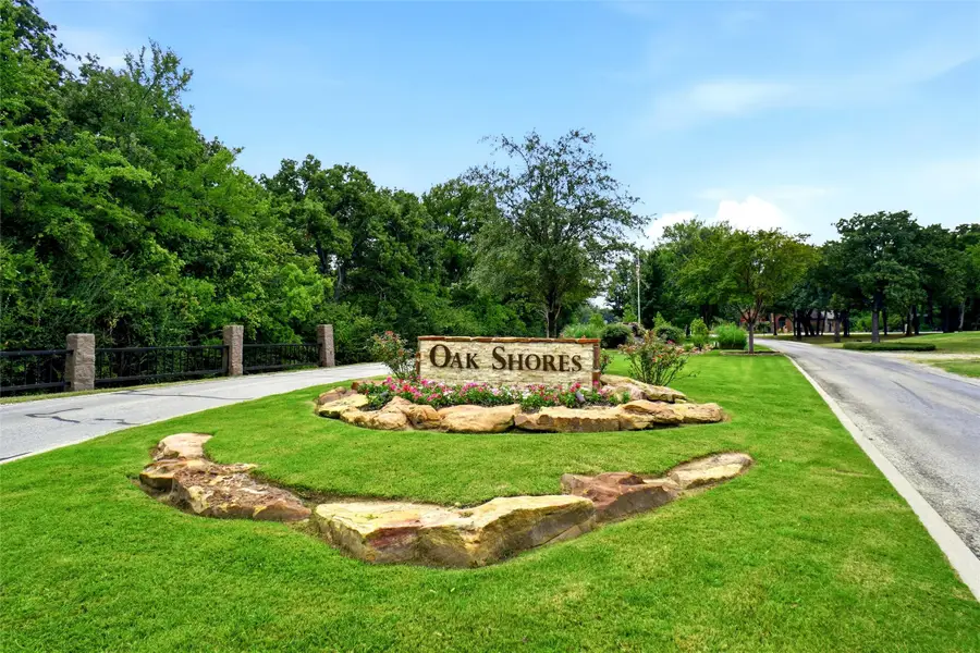 950 E Oak Shores Drive, Cross Roads, TX 76227 - #2