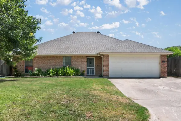 1128 Rock Ridge Drive, Burleson, TX 76028