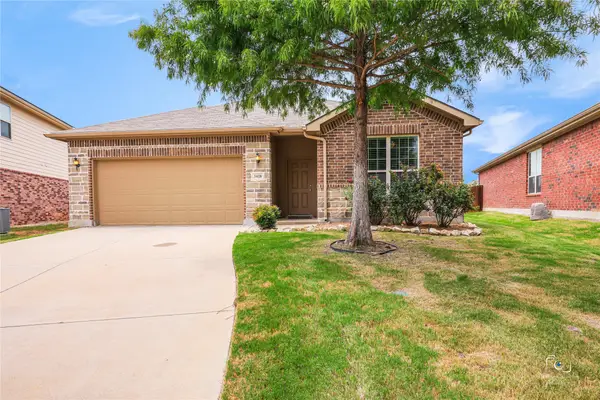 3428 Wavecrest Lane, Denton, TX 76208