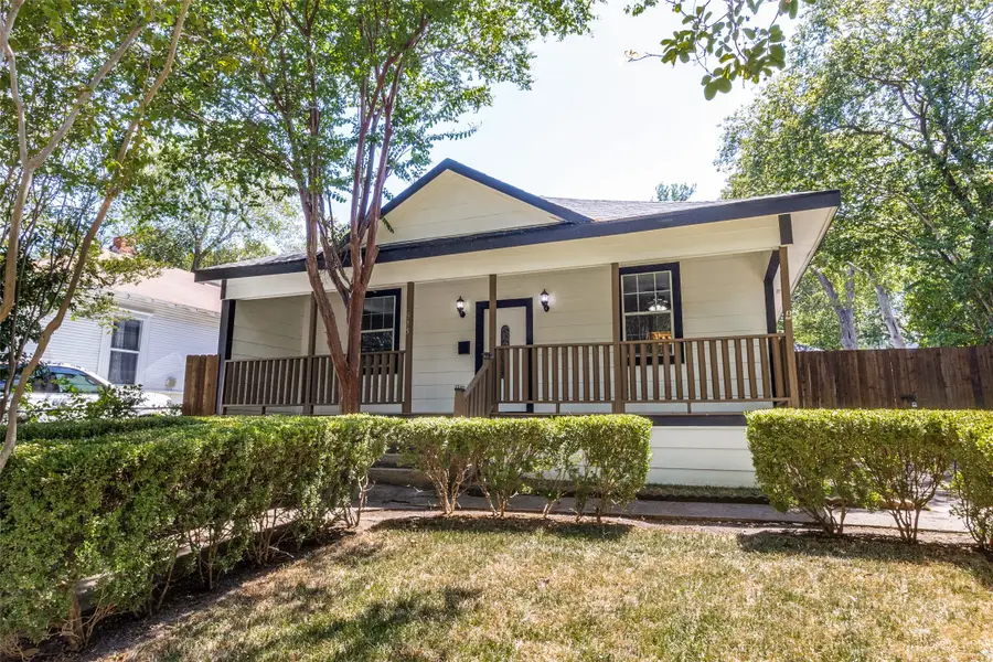 915 Cameron Avenue, Dallas, TX 75223 - #2
