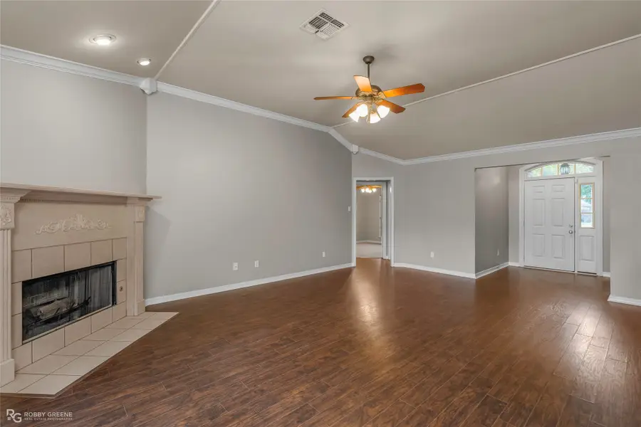 1025 Cressmont Street, Bossier City, LA 71111 - #2