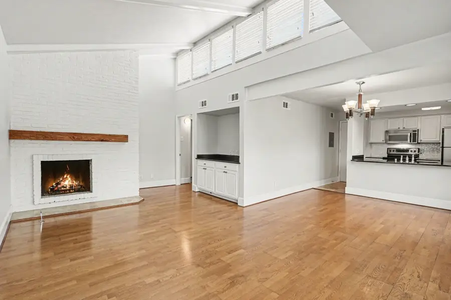 5926 Sandhurst Lane #223, Dallas, TX 75206 - #2