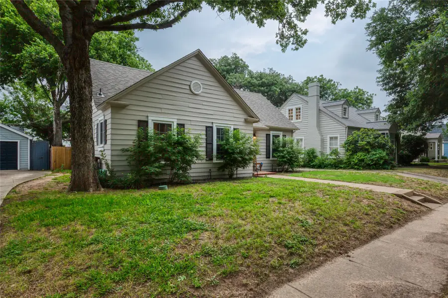 3217 Waits Avenue, Fort Worth, TX 76109 - #2