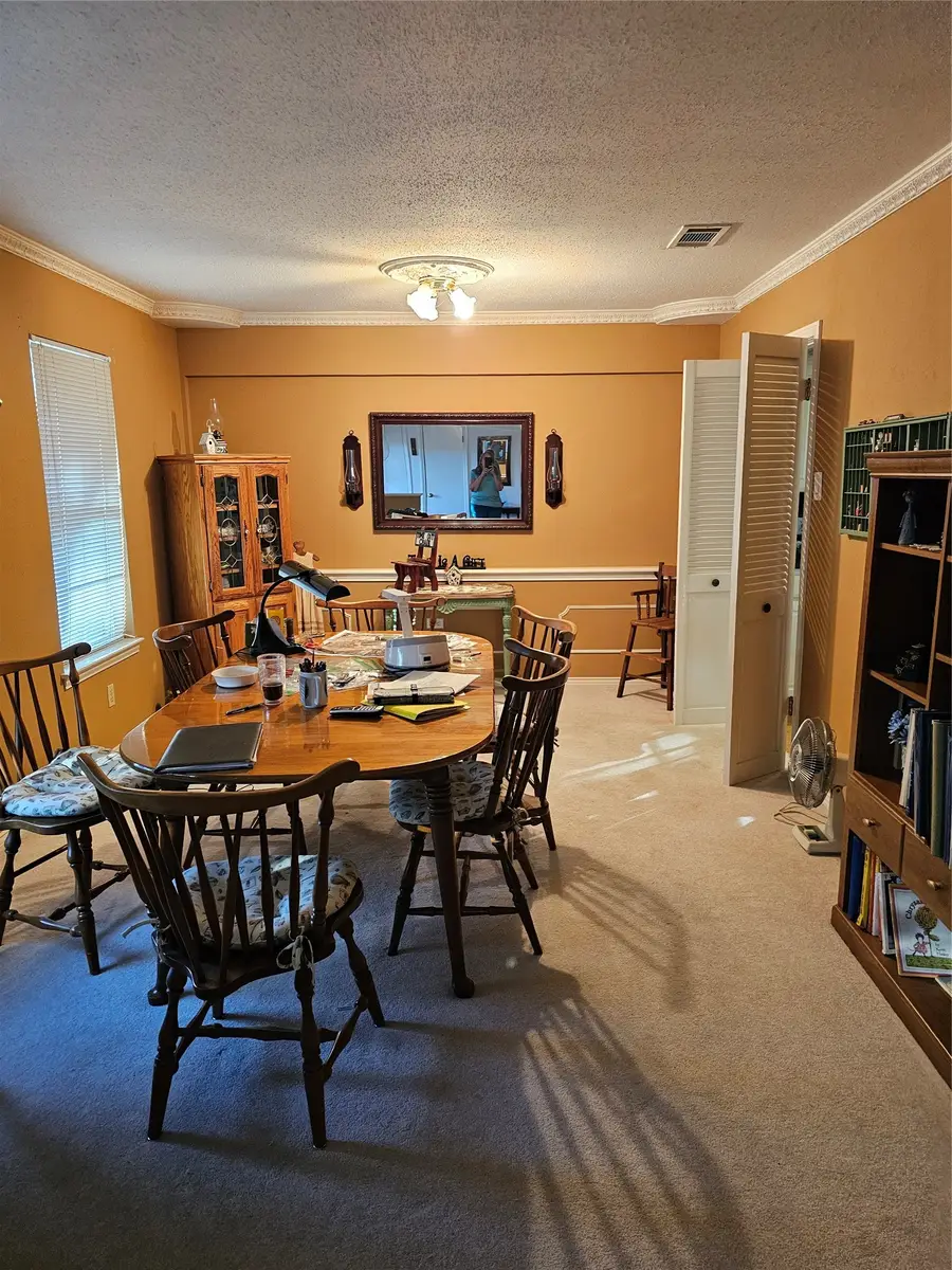 1914 Surrey Circle, Grand Prairie, TX 75050 - #3