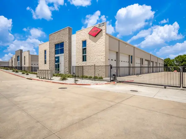 1725 Us 377 Highway #405, Roanoke, TX 76262