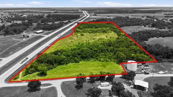16930 E Us-82, Honey Grove, TX 75446