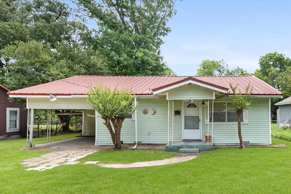 1715 W 10th Avenue, Corsicana, TX 75110 - #1