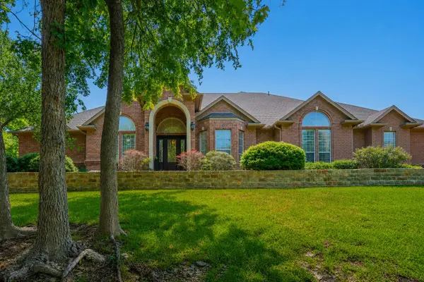 6420 Shady Oaks Lane, Midlothian, TX 76065