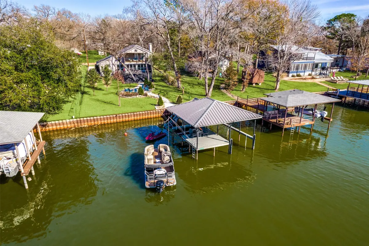 150 Bayside Circle, Malakoff, TX 75148 - #1