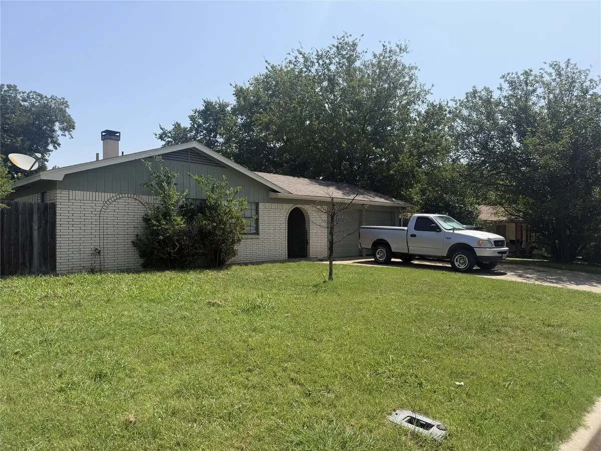 502 Nancy Drive, Glen Rose, TX 76043 - #1