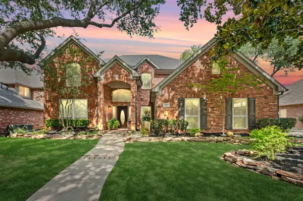 2013 Concord Drive, Flower Mound, TX 75022