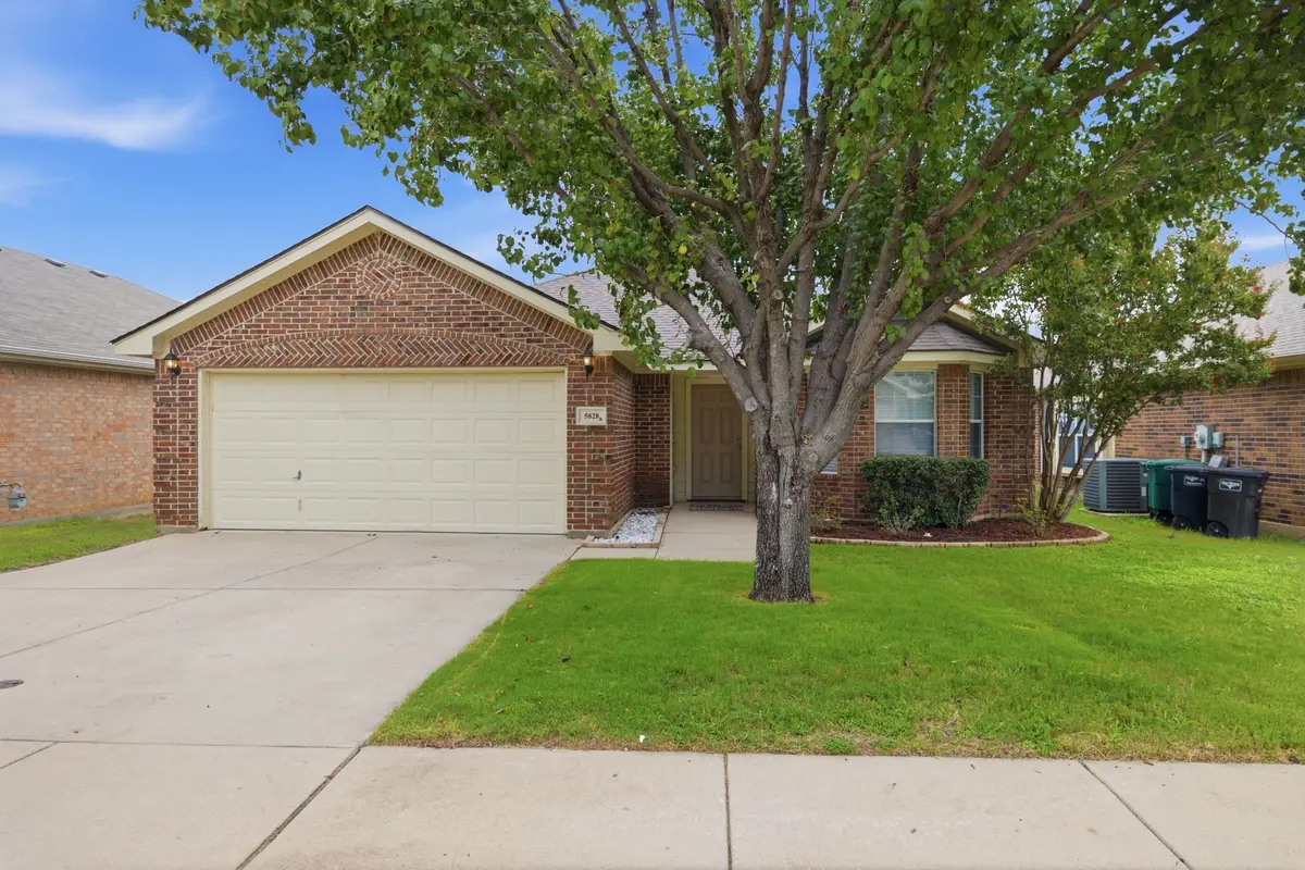 5828 Pearl Oyster Lane, Fort Worth, TX 76179 - #1