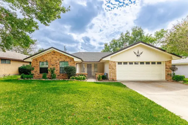 1412 Rusdell Drive, Irving, TX 75060