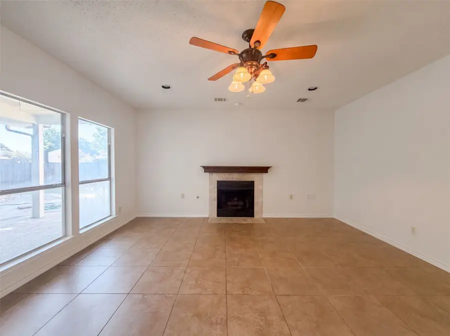 905 Ridgemont Drive, Allen, TX 75002 - #3