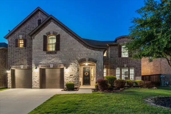1400 Madrid Falls Drive, McKinney, TX 75071