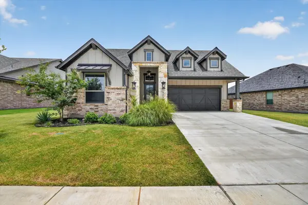 1720 River Bend Road, Burleson, TX 76028
