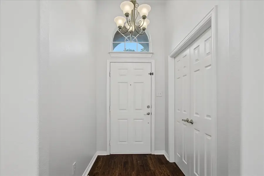521 Acorn Court, Saginaw, TX 76179 - #3