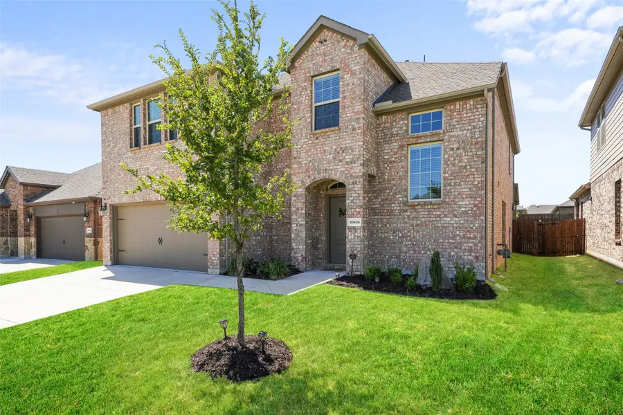 10608 Plumlee Lane, Aubrey, TX 76227 - #2