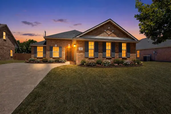 109 Harvest Hill Lane, Red Oak, TX 75154