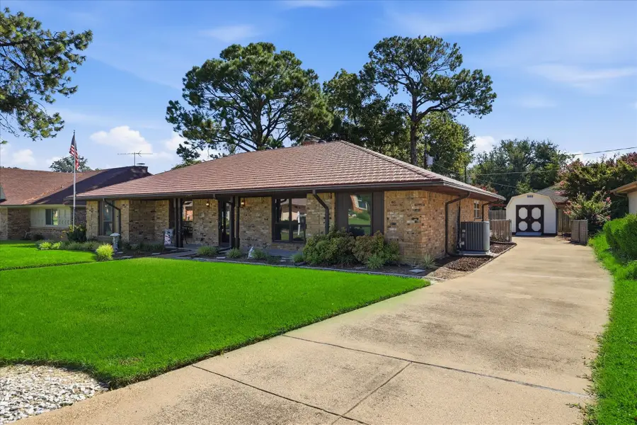 2509 Radcliffe Drive, Arlington, TX 76012 - #2