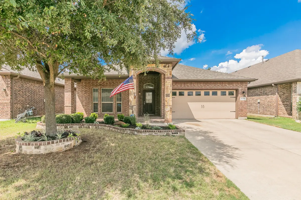 5115 Prestwick Drive, Arlington, TX 76001 - #1