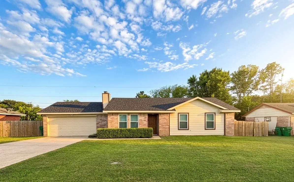 704 Plum Street, Joshua, TX 76058 - #1