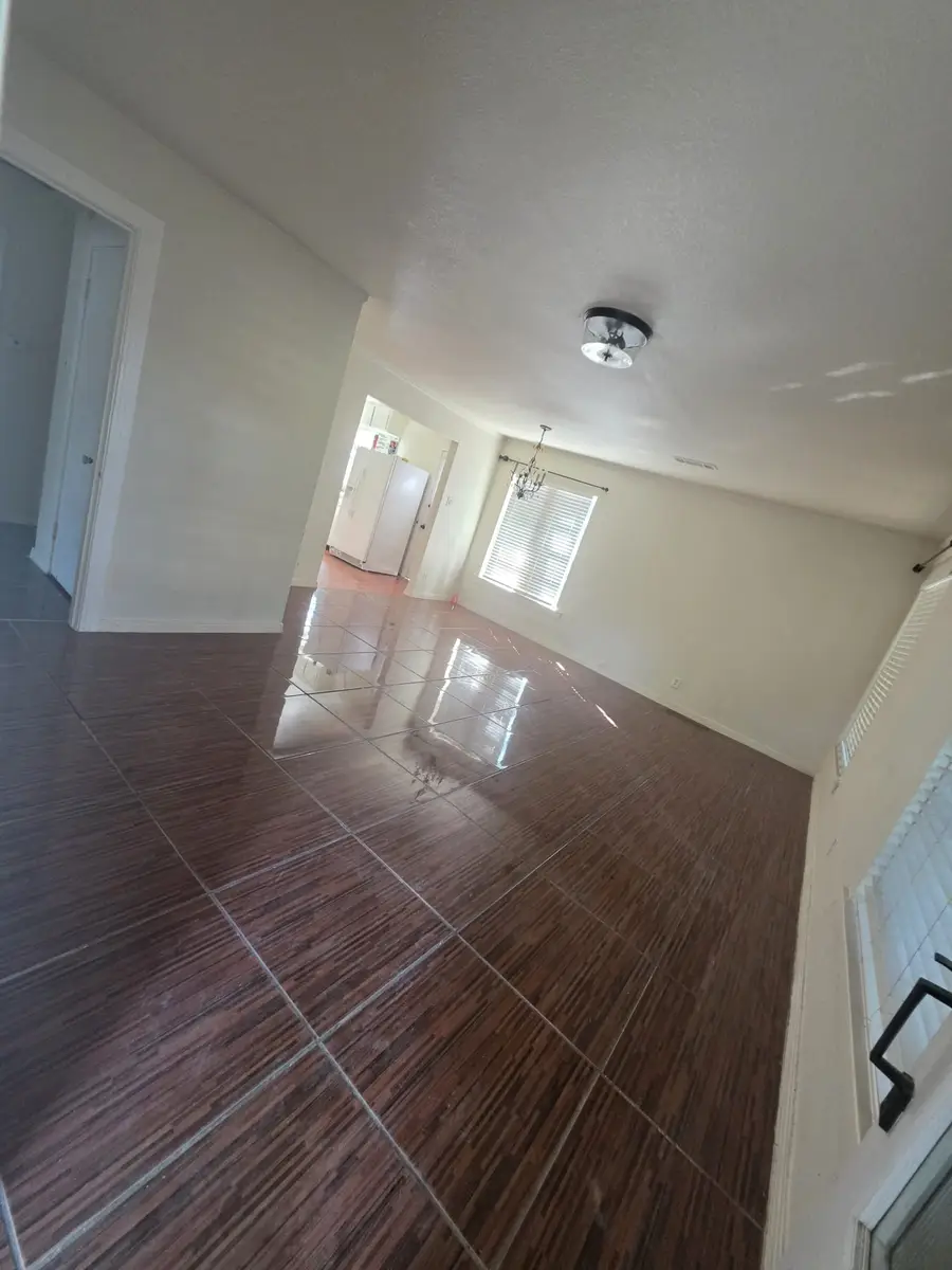 235 N Shore Drive, Dallas, TX 75216 - #2