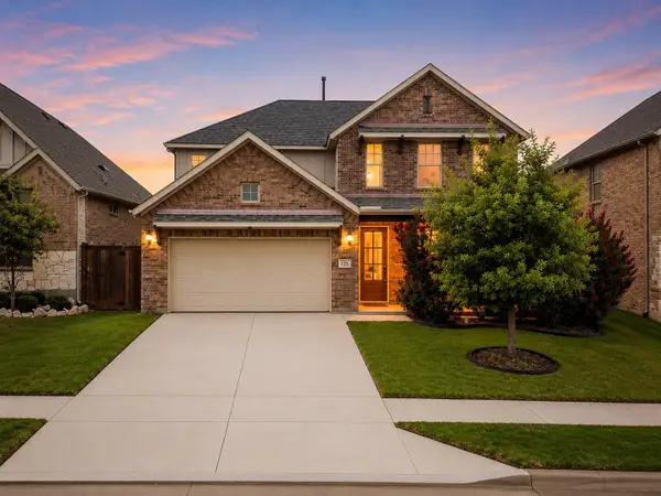 125 Kirwin Drive, Fort Worth, TX 76131