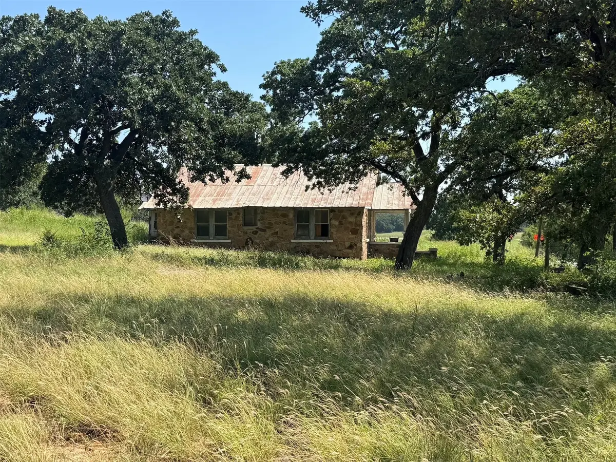 3264 Fruitland Road, Bowie, TX 76230 - #1