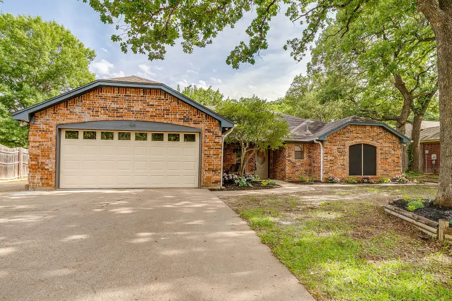 6824 Ridgewood Drive, North Richland Hills, TX 76182 - #2