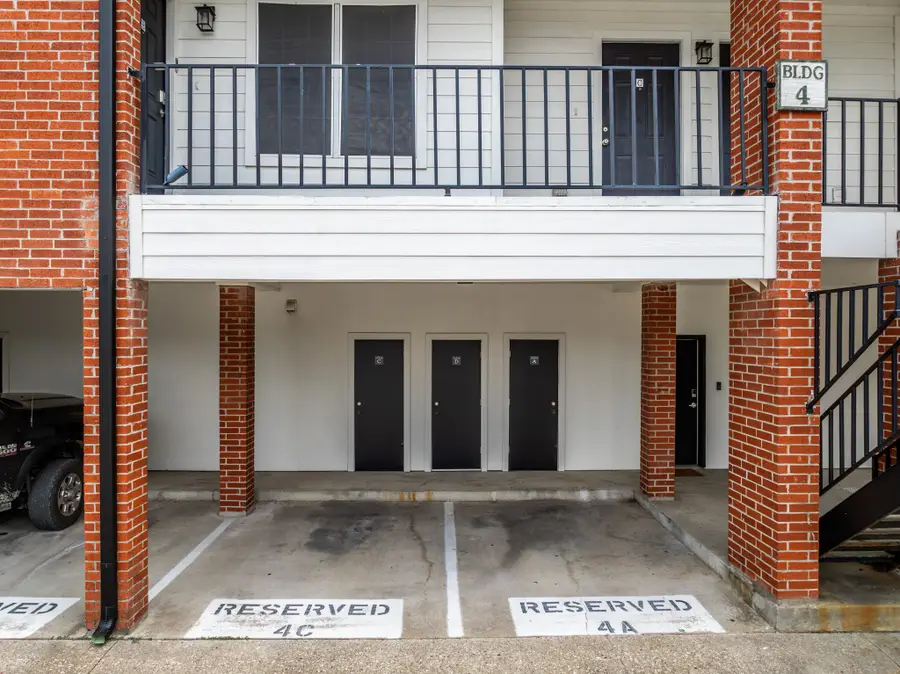 600 Bagby Avenue #4C, Waco, TX 76706 - #3