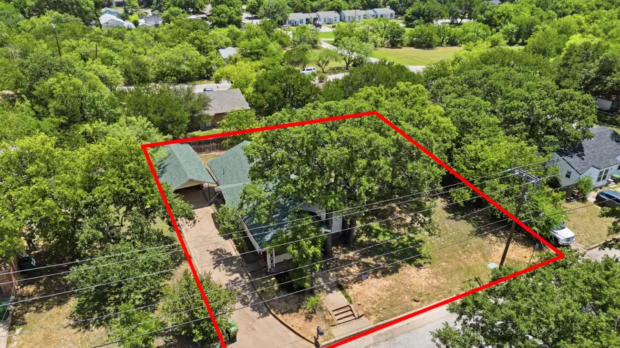 2014 3rd Avenue, Mineral Wells, TX 76067 - #2
