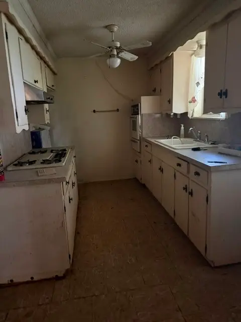 1305 W Bruton Road, Mesquite, TX 75149 - #3