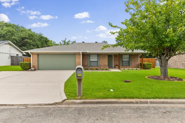 3306 Bonnie Lea Street, Greenville, TX 75402
