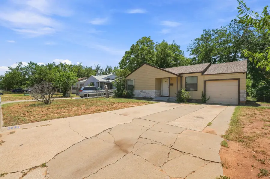 1434 Kirkwood Street, Abilene, TX 79603 - #2