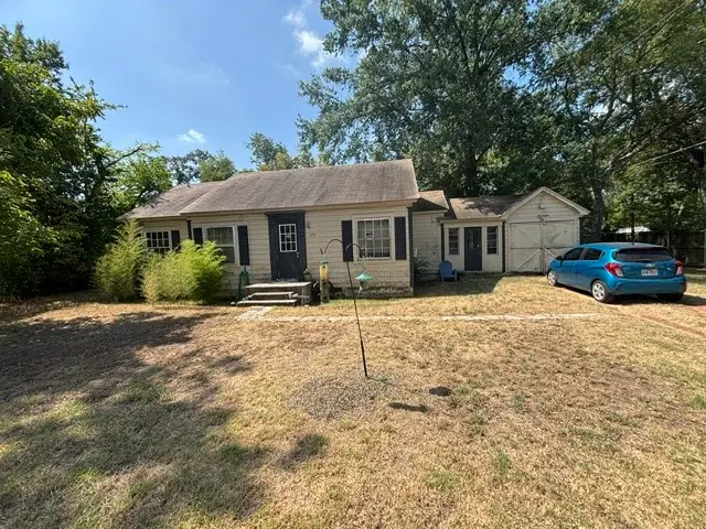 175 W Goshen Street, Canton, TX 75103 - #2