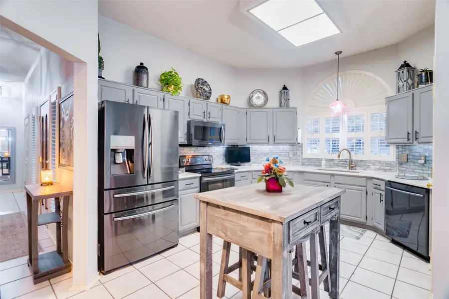 521 Millican Drive, Lewisville, TX 75057 - #3