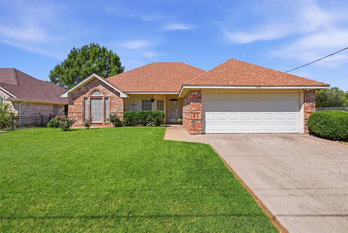 1400 Spanish Trail Drive, Granbury, TX 76048 - #1