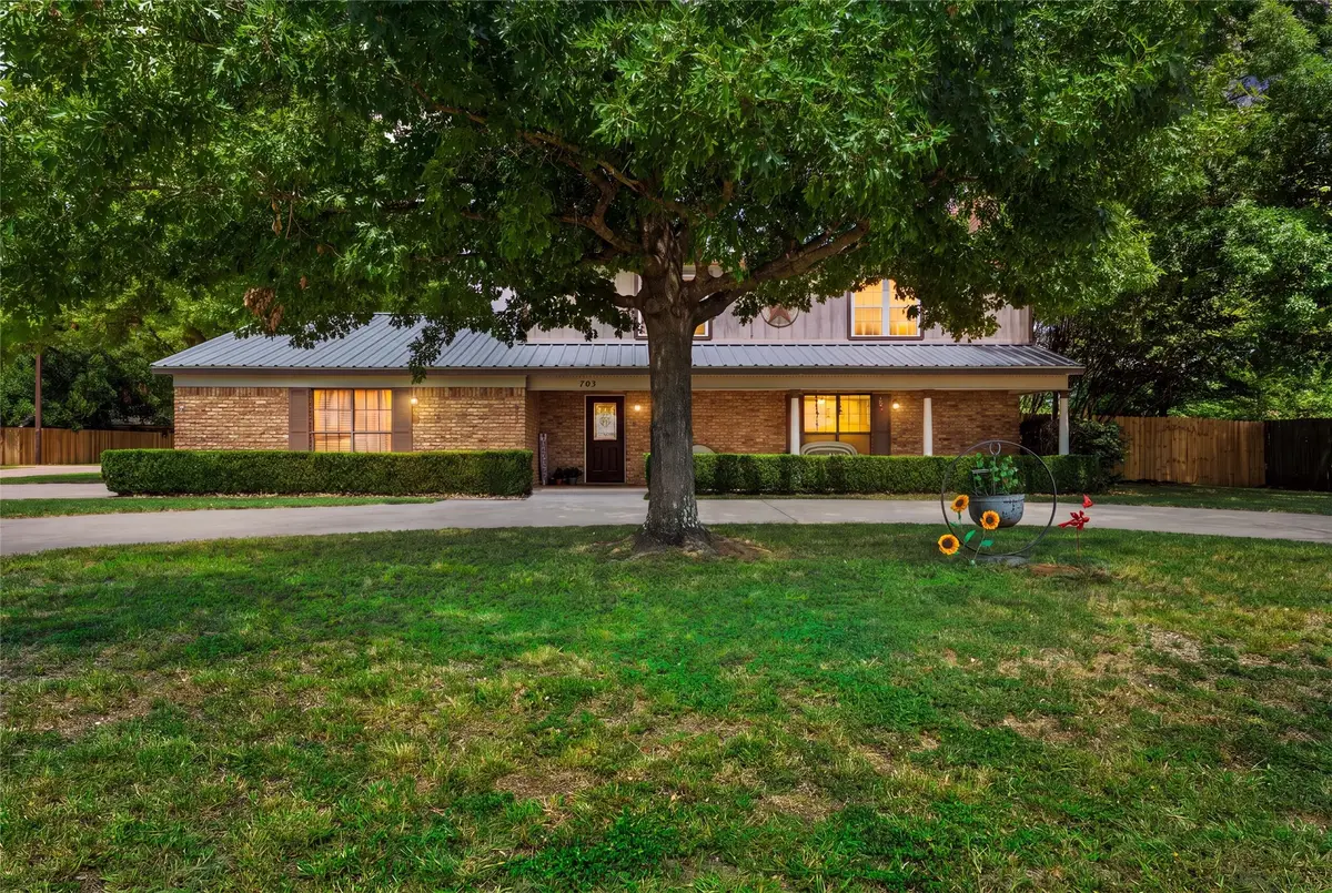 703 S Colorado Street, Whitney, TX 76692 - #1