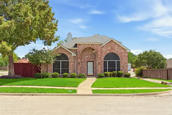 1610 Post Oak Drive, Rowlett, TX 75089