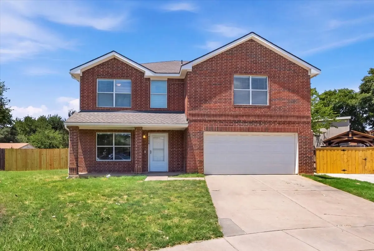 2728 Maegen Circle, Fort Worth, TX 76112 - #1