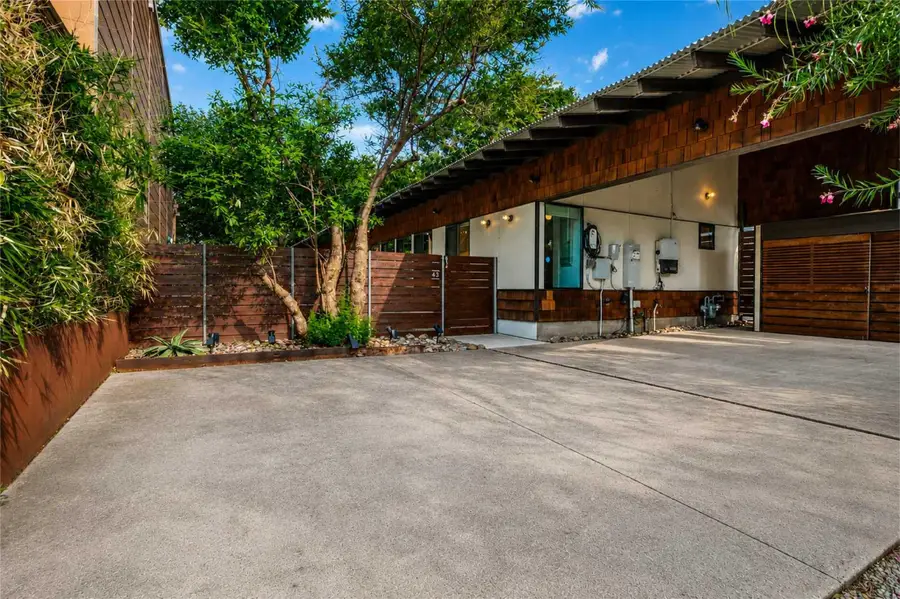 43 Vanguard Way, Dallas, TX 75243 - #2