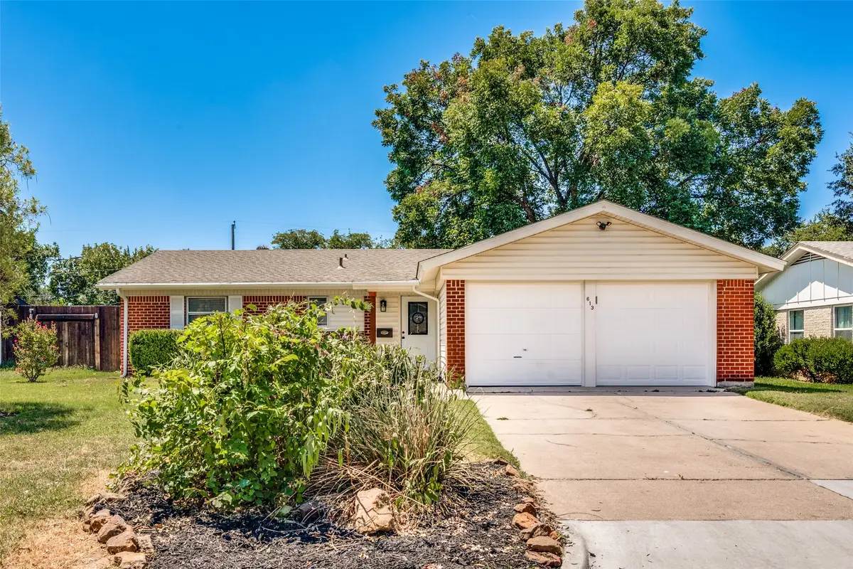 613 Whitener Road, Euless, TX 76040 - #1